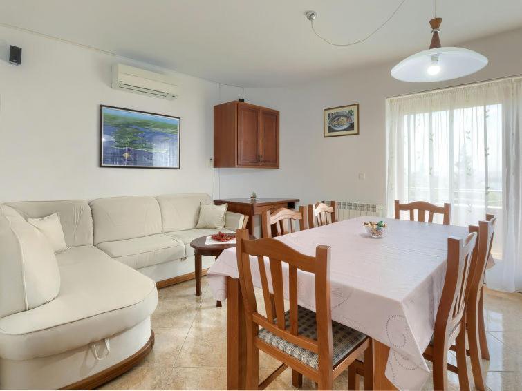 Apartment Matej Премантура Екстер'єр фото