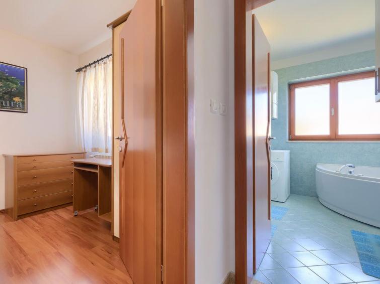 Apartment Matej Премантура Екстер'єр фото