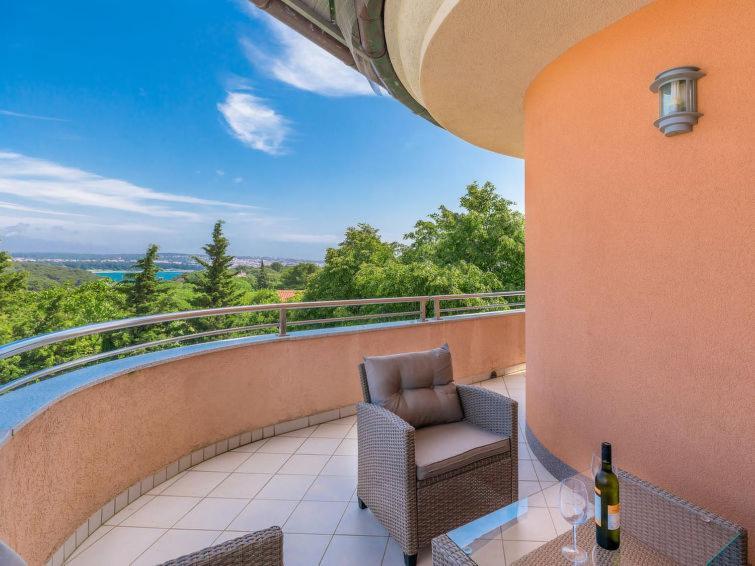 Apartment Matej Премантура Екстер'єр фото